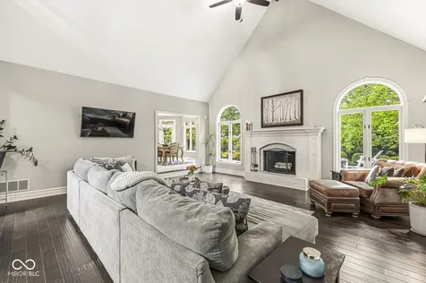 7307 Bunker Hill Crest Indianapolis IN 46259