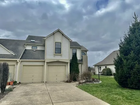 312 Carriage Lane Franklin IN 46131
