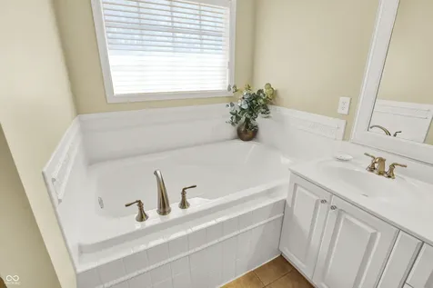 5771 Osprey Way Carmel IN 46033