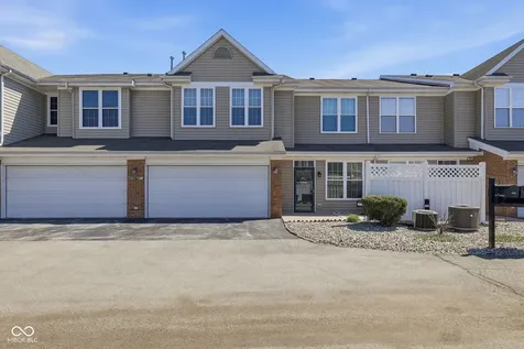 2337 Colfax Lane Indianapolis IN 46260