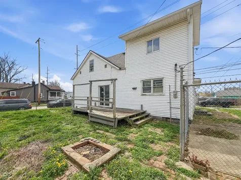 204 E Pennsylvania Street Shelbyville IN 46176