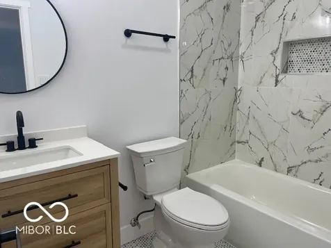 6682 English Drive Avon IN 46123