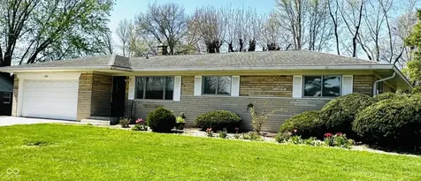 8226 Laura Lynne Lane Indianapolis IN 46217