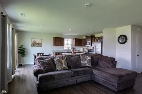 1230 Maumee Court Greenfield IN 46140