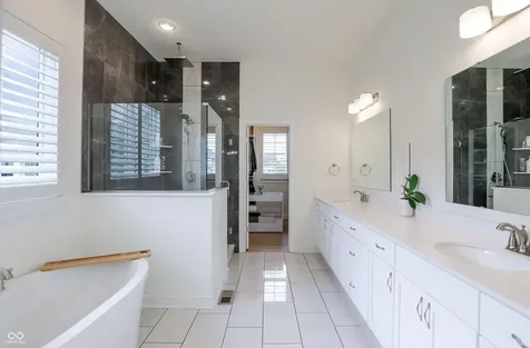 1454 Sempre Way Westfield IN 46074