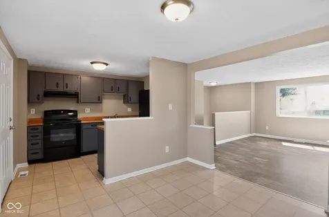 5528 Dollar Hide North Drive Indianapolis IN 46221