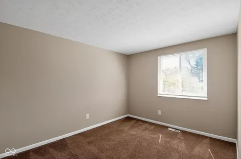 5528 Dollar Hide North Drive Indianapolis IN 46221