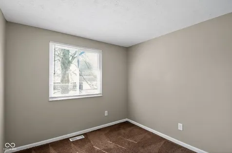 5528 Dollar Hide North Drive Indianapolis IN 46221