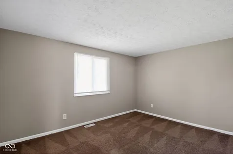 5528 Dollar Hide North Drive Indianapolis IN 46221