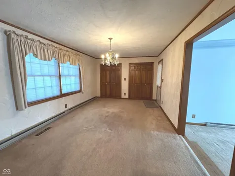 353 E Rivercrest Drive Rushville IN 46173