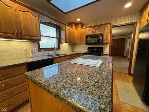 353 E Rivercrest Drive Rushville IN 46173