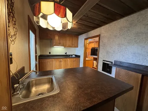 353 E Rivercrest Drive Rushville IN 46173