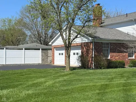 353 E Rivercrest Drive Rushville IN 46173