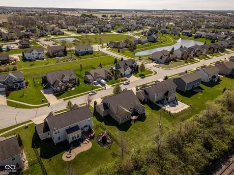 5828 Sunnyvalle Drive Bargersville IN 46106