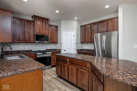 5828 Sunnyvalle Drive Bargersville IN 46106