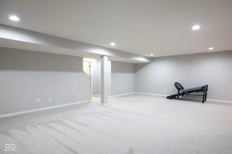 5828 Sunnyvalle Drive Bargersville IN 46106