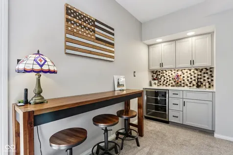 11217 Woods Bay Lane Indianapolis IN 46236