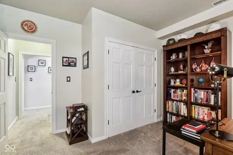 11217 Woods Bay Lane Indianapolis IN 46236