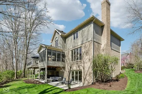 11217 Woods Bay Lane Indianapolis IN 46236