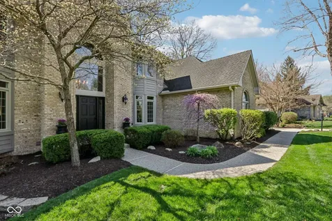 11217 Woods Bay Lane Indianapolis IN 46236