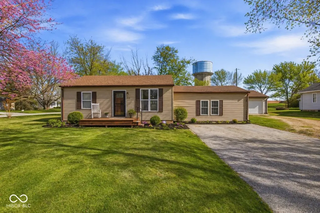 3340 Grace Street Greenwood IN 46143