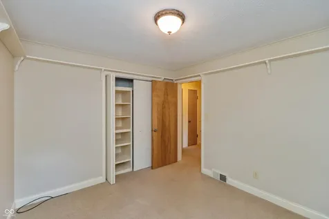 2510 Pearl Street Columbus IN 47201