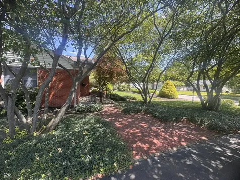 2510 Pearl Street Columbus IN 47201