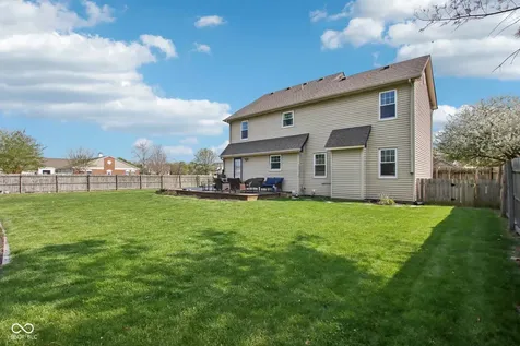 1694 Williamsburg Lane Franklin IN 46131