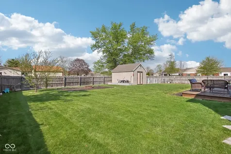 1694 Williamsburg Lane Franklin IN 46131