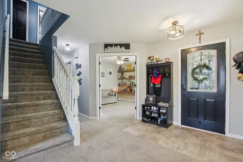1694 Williamsburg Lane Franklin IN 46131