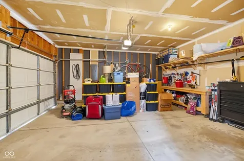5501 Pelham Way Indianapolis IN 46216