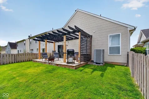 5501 Pelham Way Indianapolis IN 46216
