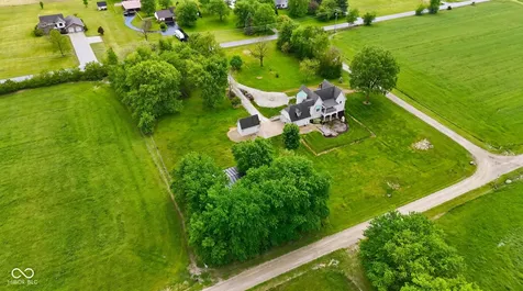 1646 E 600 N Whiteland IN 46184