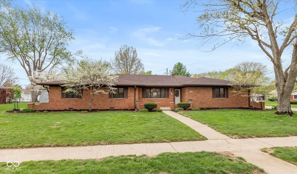 715 Ralston Road Indianapolis IN 46217