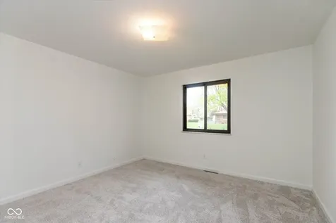 715 Ralston Road Indianapolis IN 46217