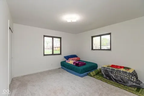 715 Ralston Road Indianapolis IN 46217
