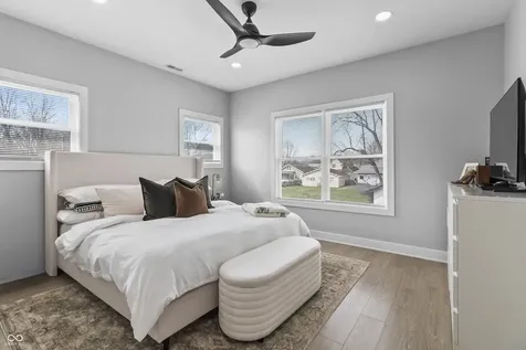 4302 Winthrop Avenue Indianapolis IN 46205