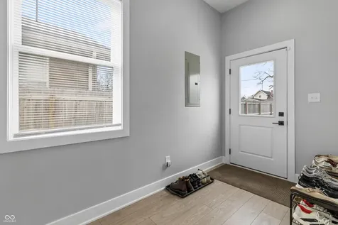 4302 Winthrop Avenue Indianapolis IN 46205
