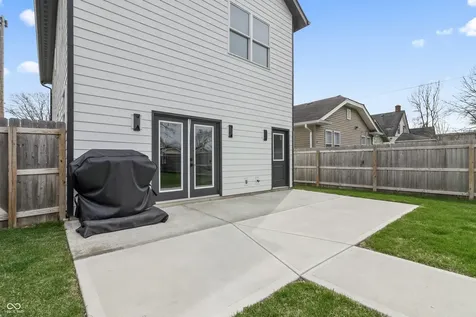 4302 Winthrop Avenue Indianapolis IN 46205