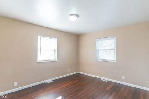 8723 Lynbrook Drive Indianapolis IN 46219