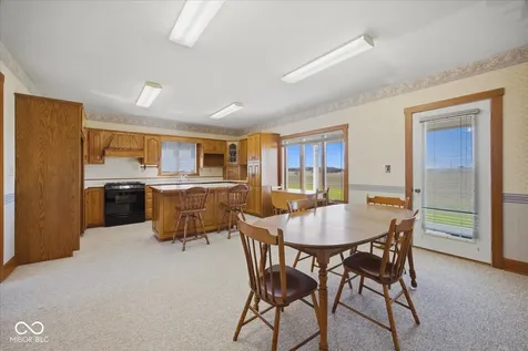 3643 W 600 S Shelbyville IN 46176