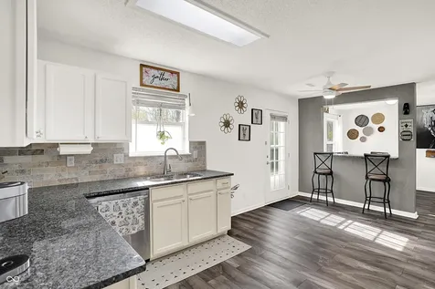 5128 Moller Road Indianapolis IN 46254