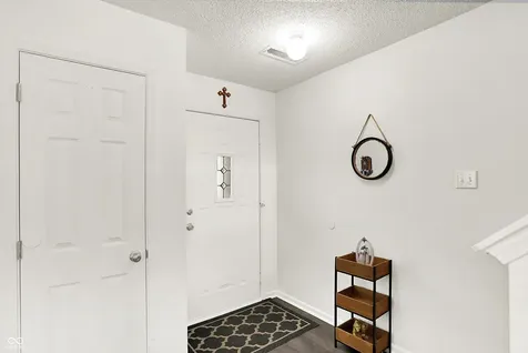 5128 Moller Road Indianapolis IN 46254