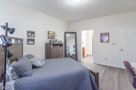 841 Cherry Tree Lane Greenwood IN 46143