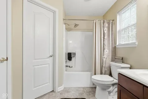 10938 Tolliston Lane Indianapolis IN 46236