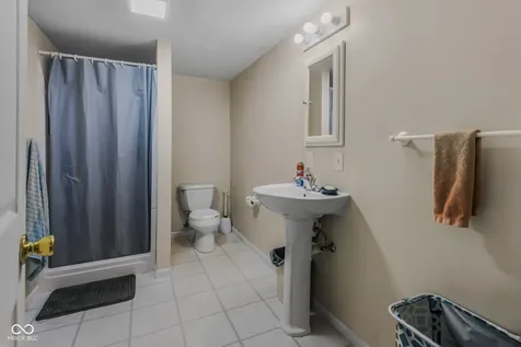 783 N Shore Boulevard Franklin IN 46131