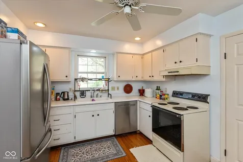 1244 Darby Lane Indianapolis IN 46260