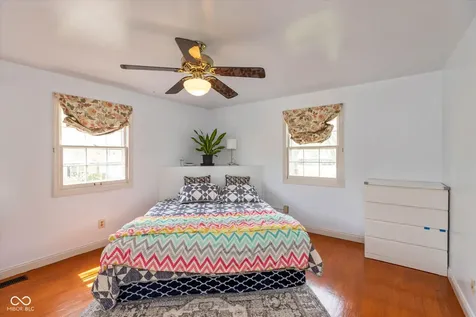 1244 Darby Lane Indianapolis IN 46260