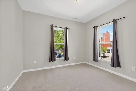 942 Jefferson Avenue Indianapolis IN 46201
