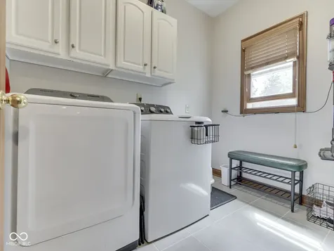 5517 Westbourne Court Greenwood IN 46143